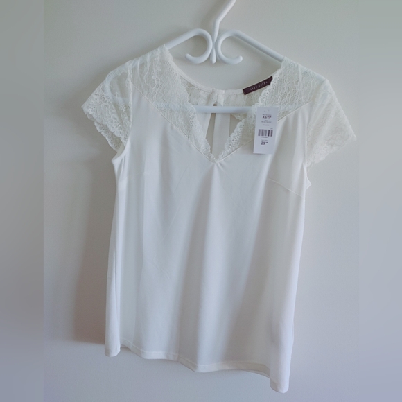 NWT Suzy Shier Short sleeved Blouse Size XS - Picture 1 of 6